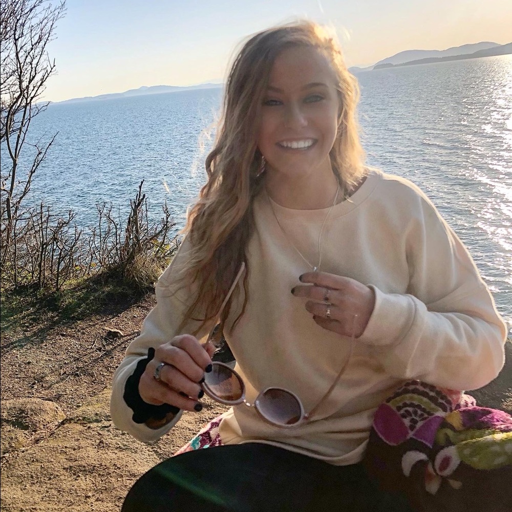 Meet your Posher, Leanne